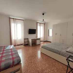 La Selva Durante Affittacamere Firenze